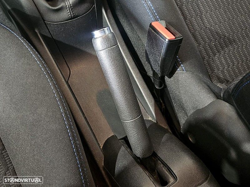 Peugeot 208 1.2 PureTech Style - 15