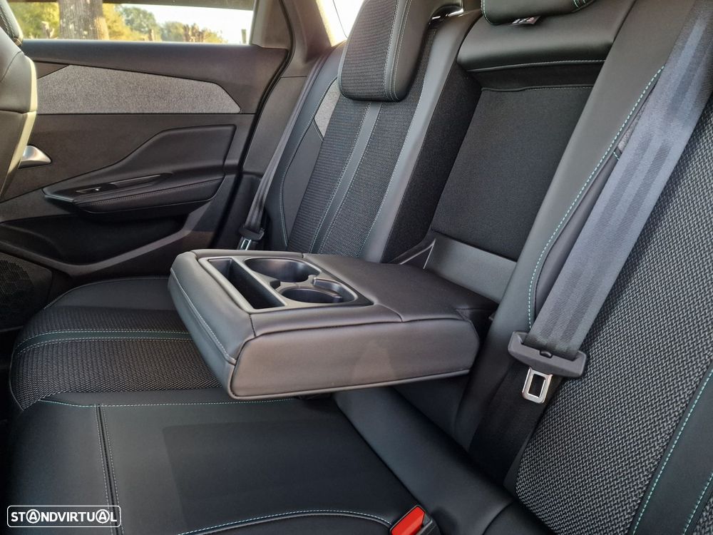 Peugeot 308 SW 1.2 PureTech Allure Pack EAT8 - 14