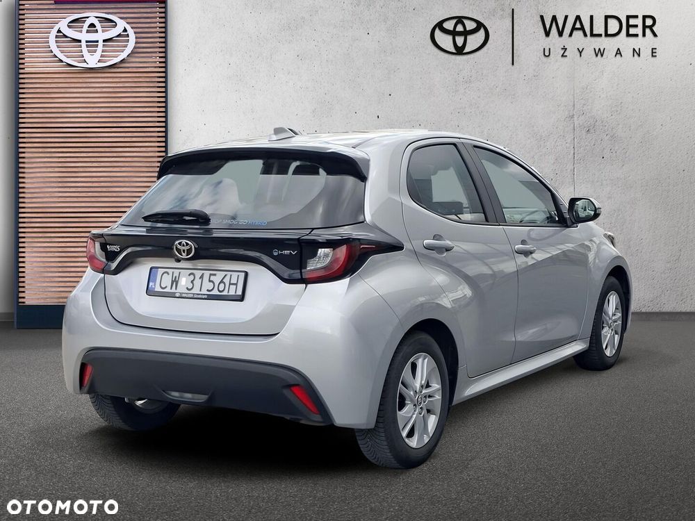 Toyota Yaris - 7