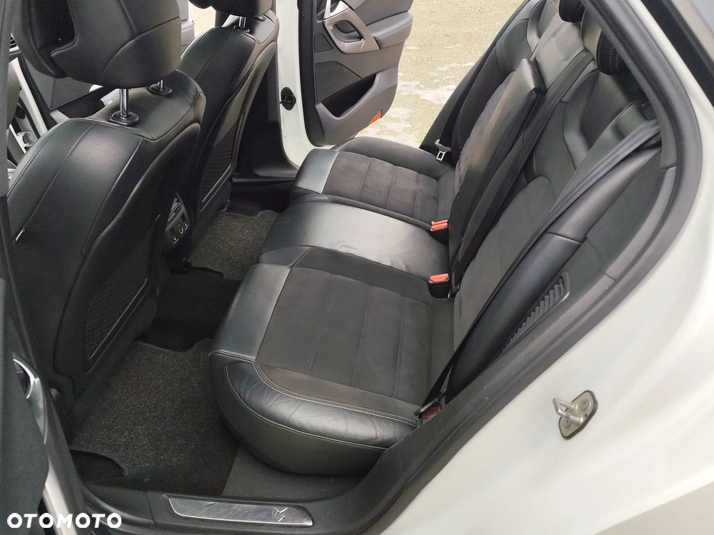 Citroën DS5 2.0 HDi Hybrid4 SoChic MCP - 20
