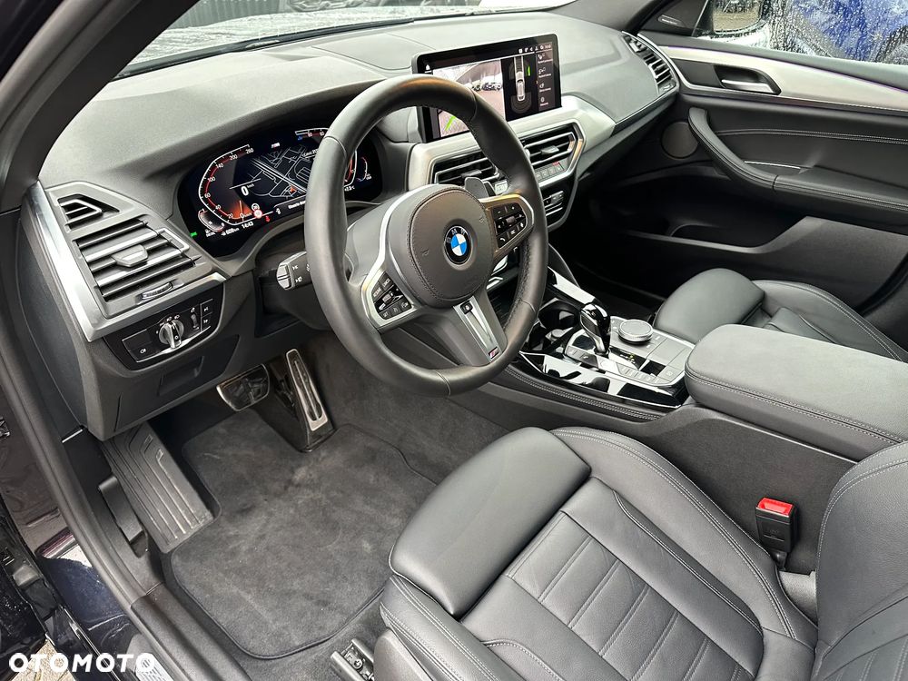 BMW X4 - 11