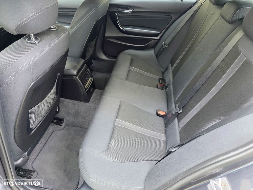 BMW 116 d Line Sport - 54