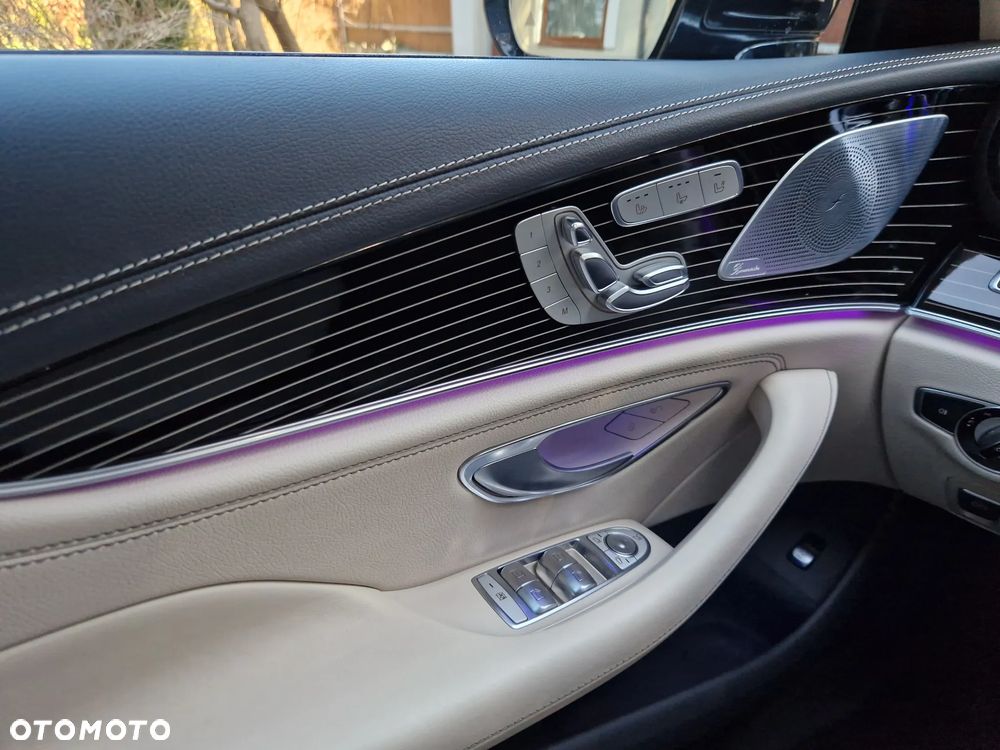 Mercedes-Benz CLS - 15