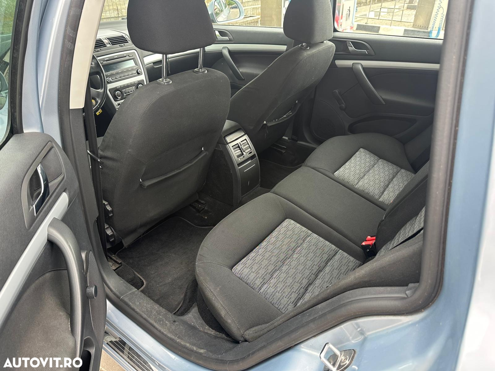 Skoda Octavia 1.4 TSI Ambition - 8