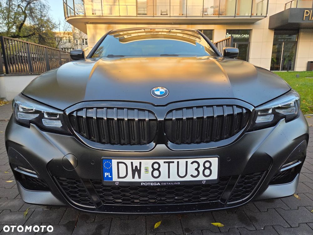BMW Seria 3 320i xDrive M Sport sport - 16