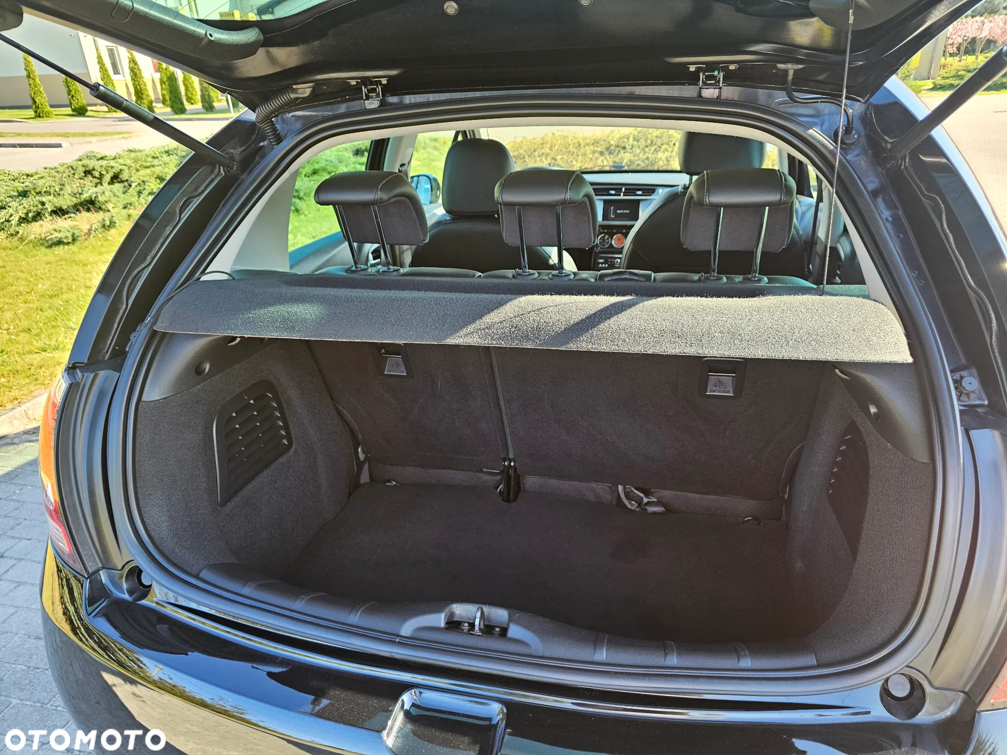 Citroën C3 e-HDi 90 FAP EGS6 Exclusive - 25