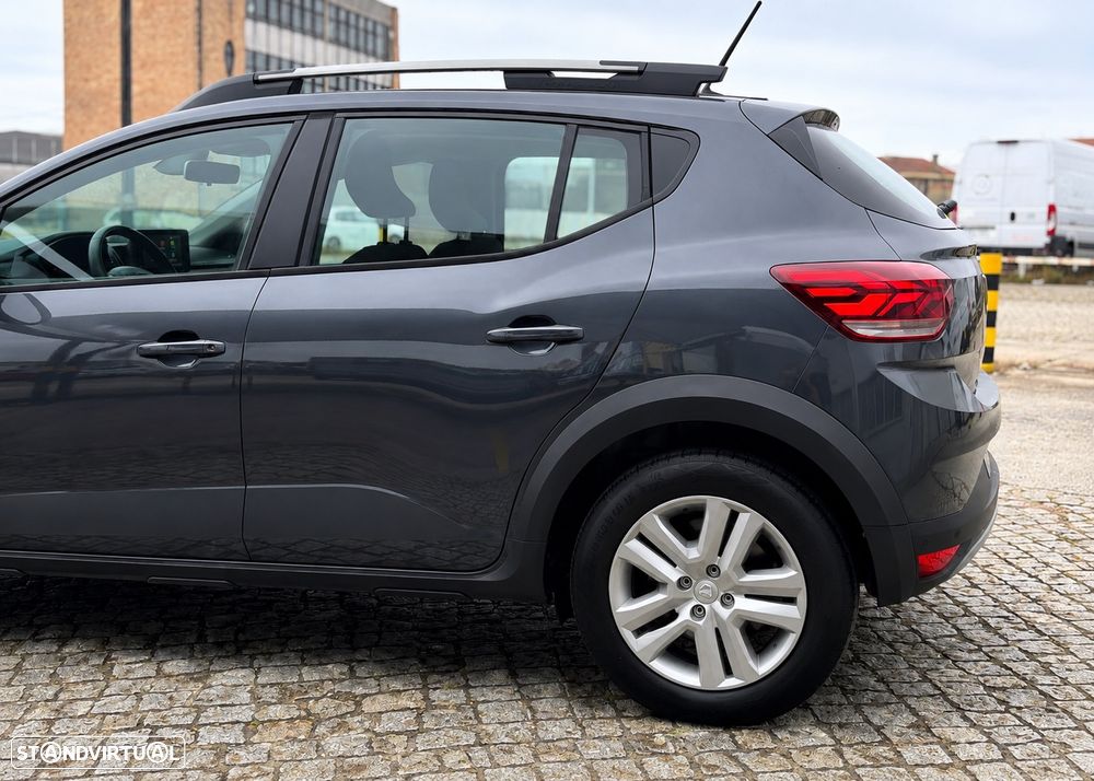 Dacia Sandero Stepway TCe 90 CVT Extreme — fotografia 7