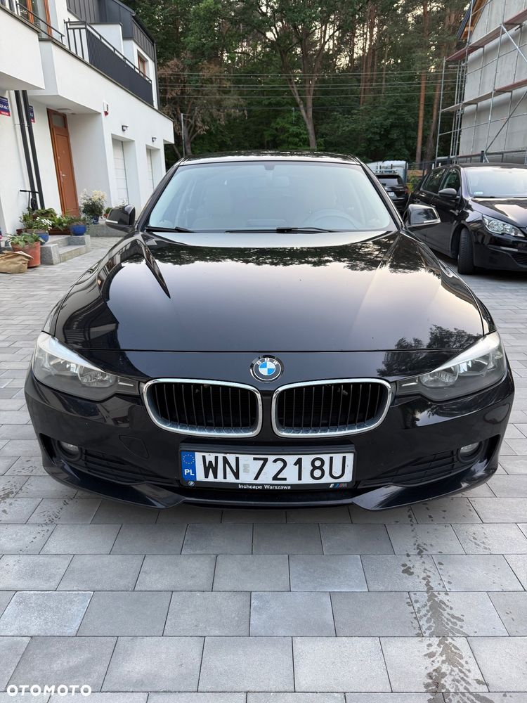 BMW Seria 3 320d Efficient Dynamics Edition - 2