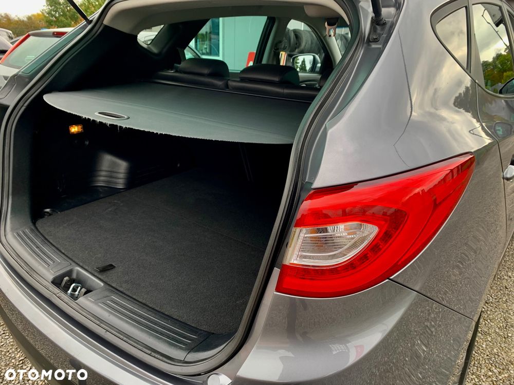 Hyundai ix35 blue 1.6 2WD Finale Gold - 33