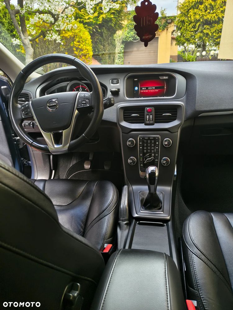 Volvo V40 - 8