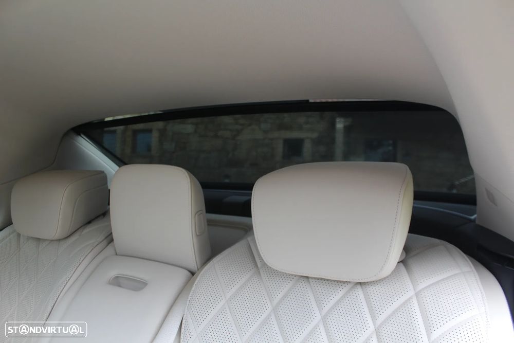Mercedes-Benz S 400 d Longo 4Matic - 36