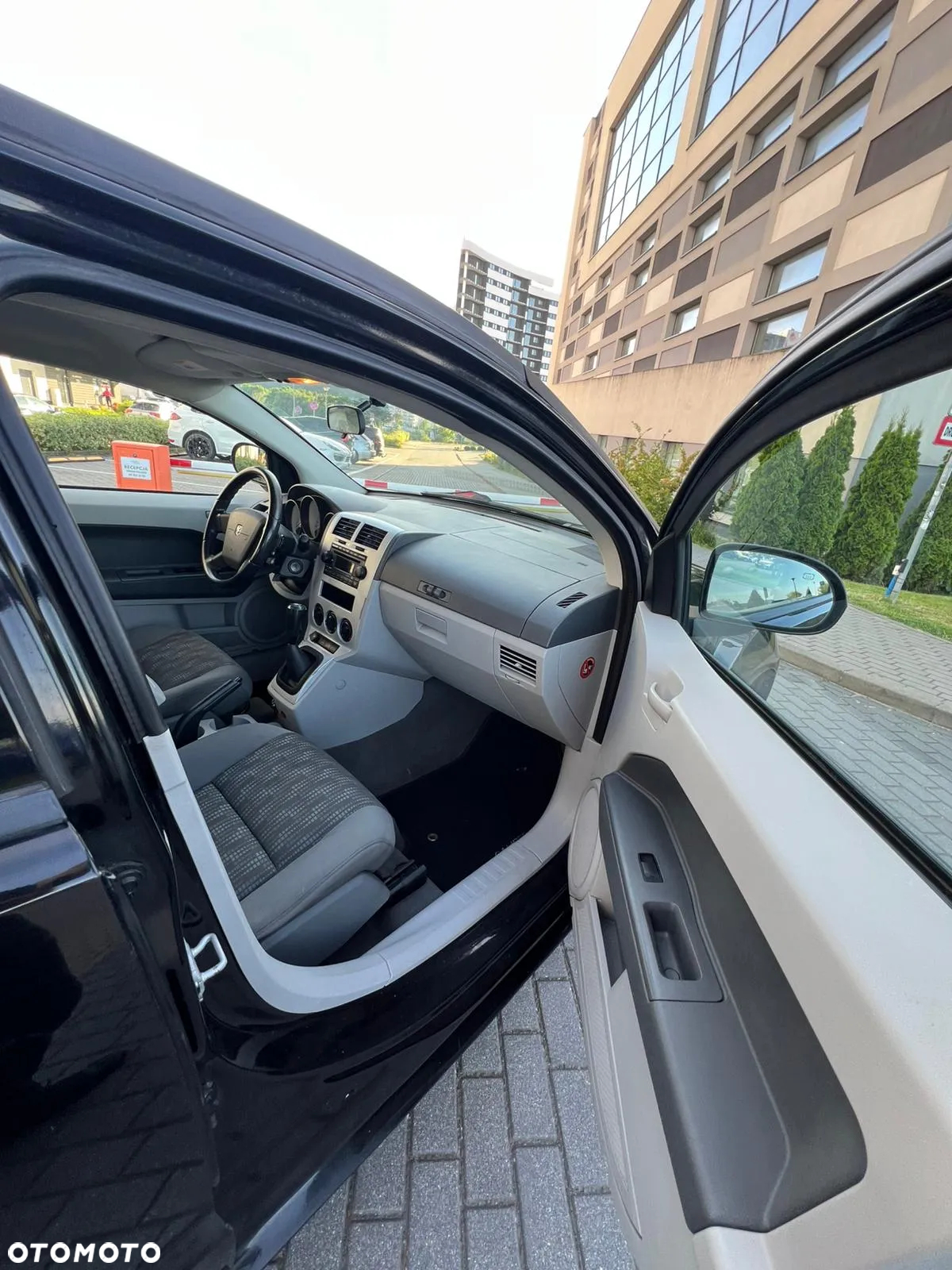 Dodge Caliber 1.8 SE - 7