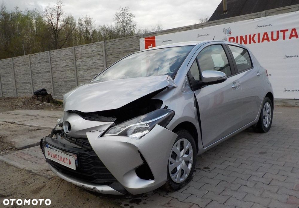 Toyota Yaris 1.0 Comfort - 12