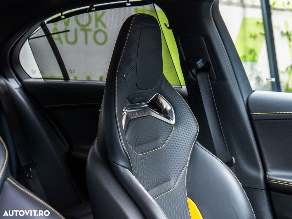 MERCEDES-BENZ C-Class 2024 — imagine 33