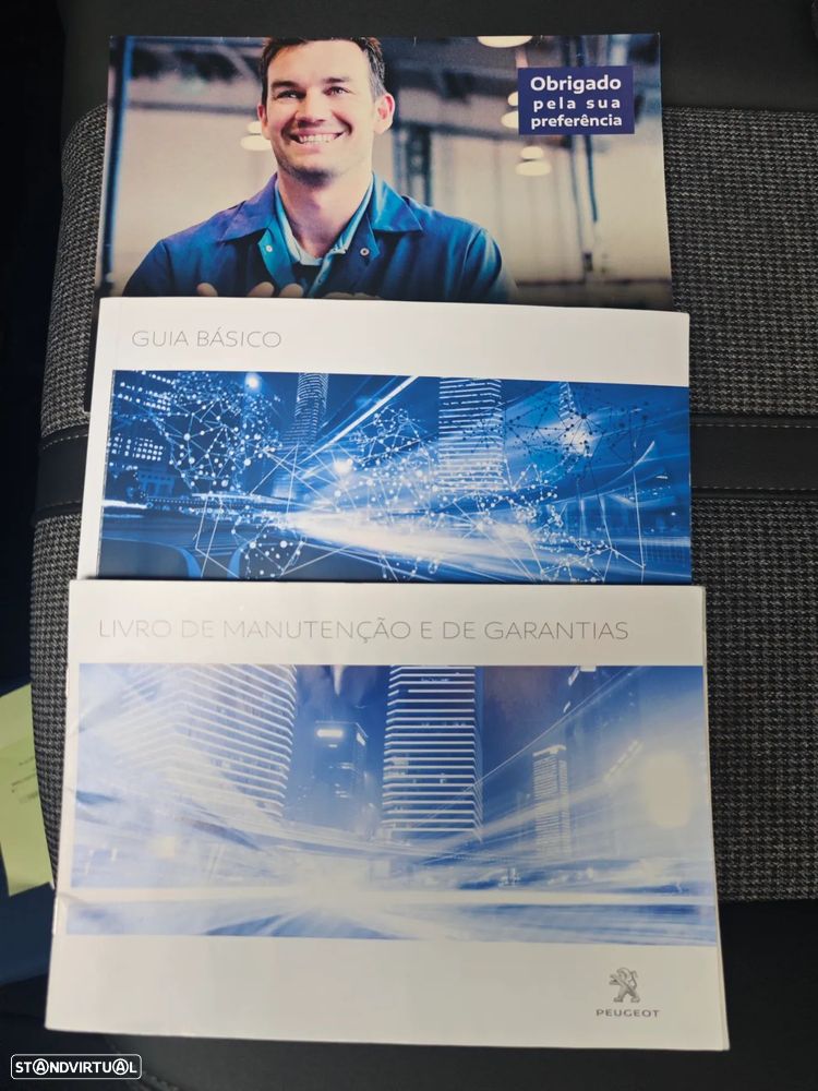 Peugeot 3008 1.2 PureTech Allure - 14