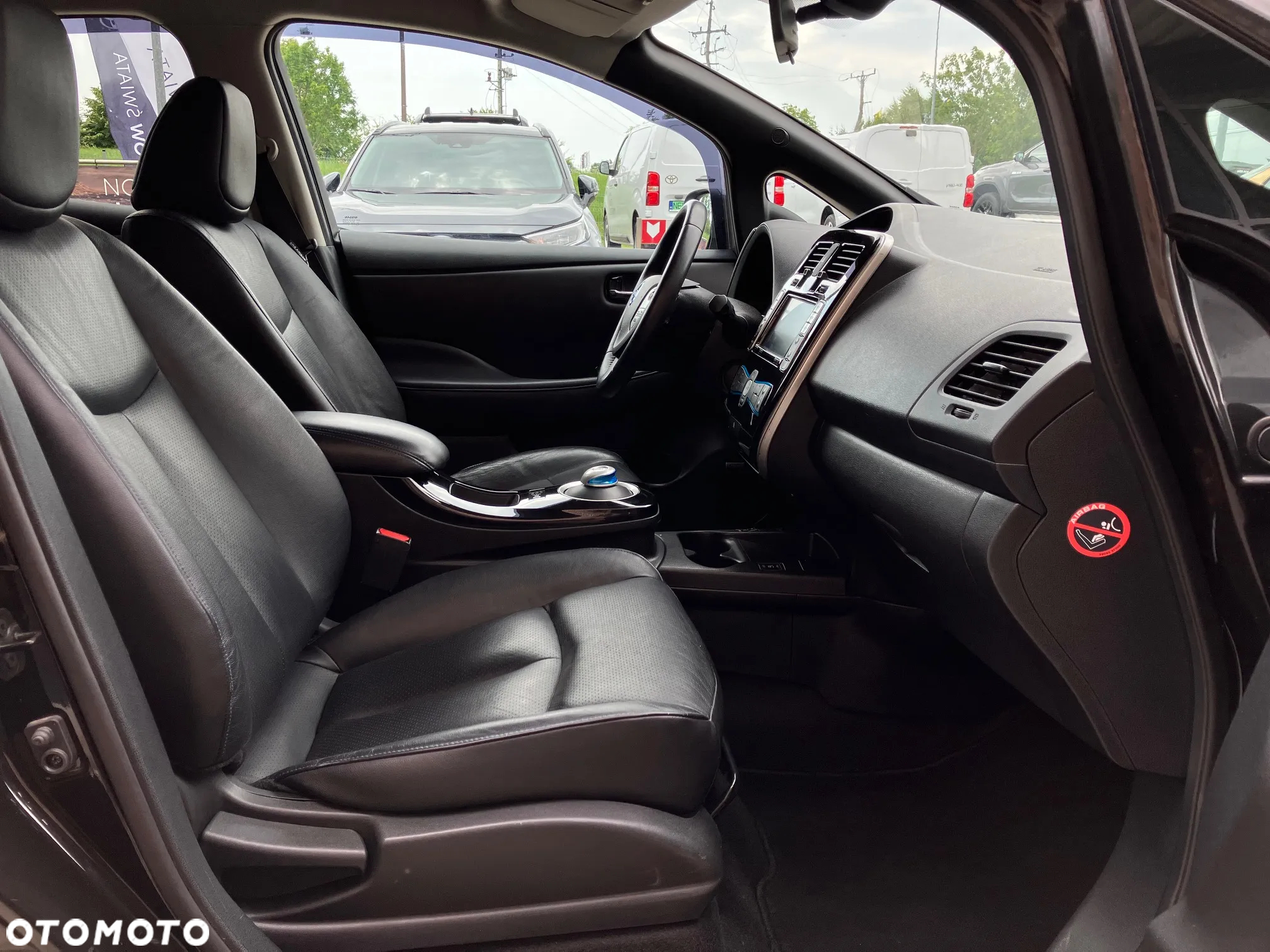 Nissan Leaf 30kWh Tekna - 15