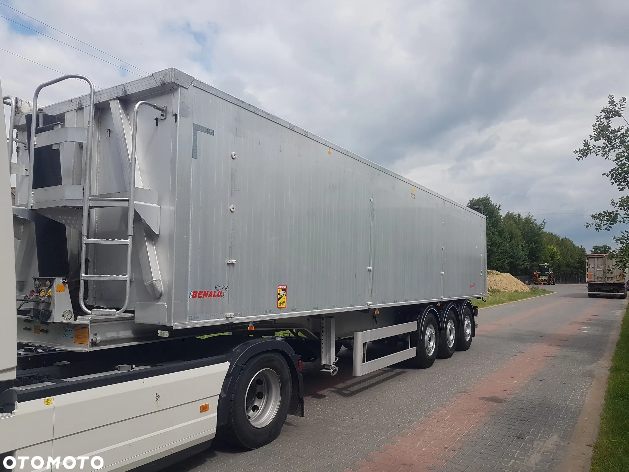 Benalu OPTILINER 106 - 4