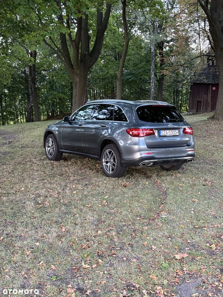 Mercedes-Benz GLC - 7