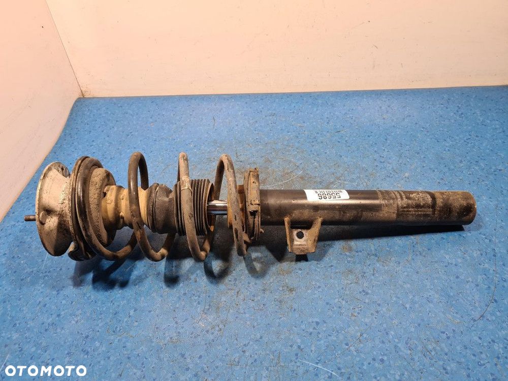 BMW 116 E87 MCPERSON PRAWY - 6