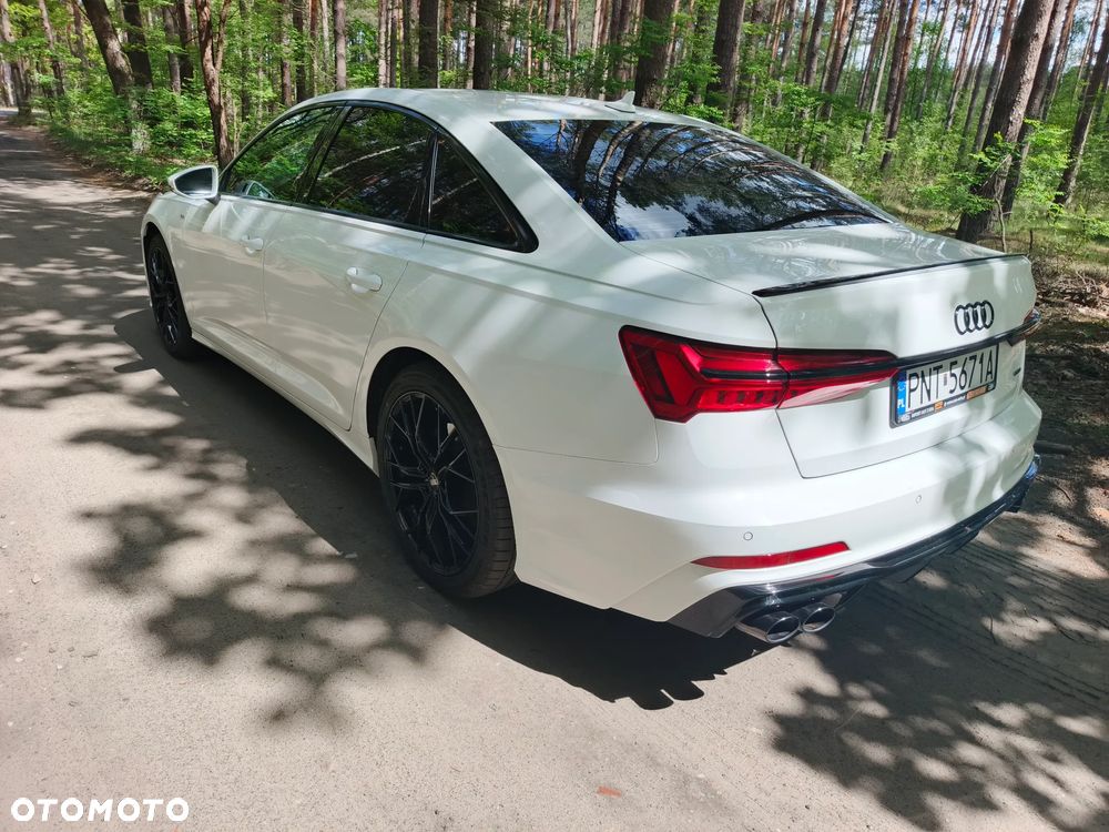 Audi A6 - 6