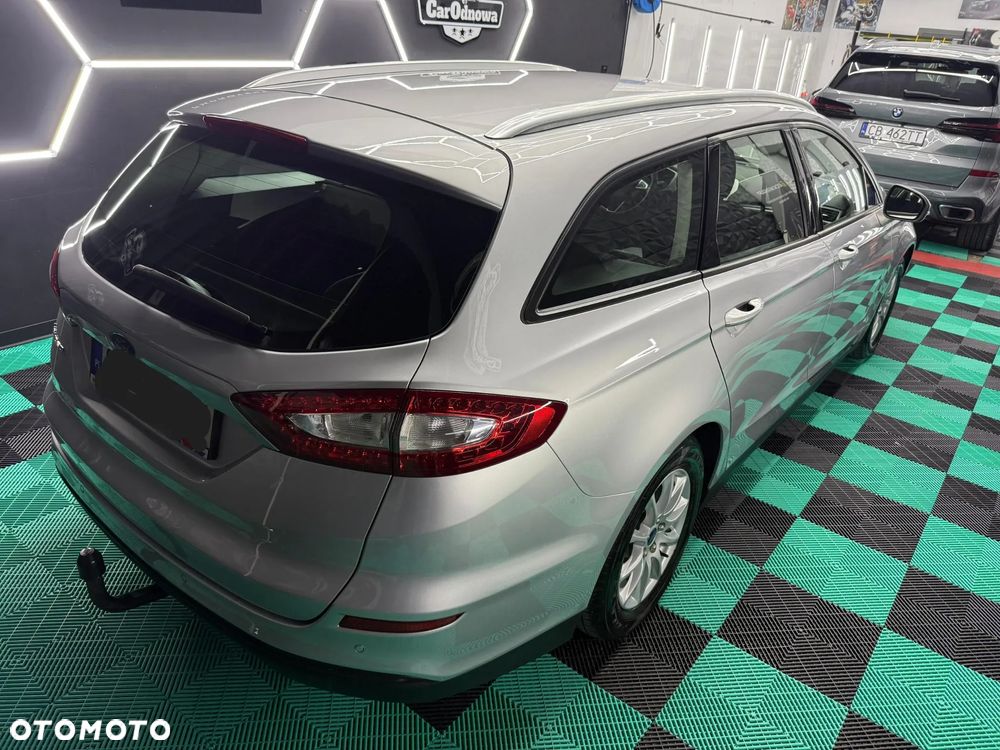 Ford Mondeo - 25