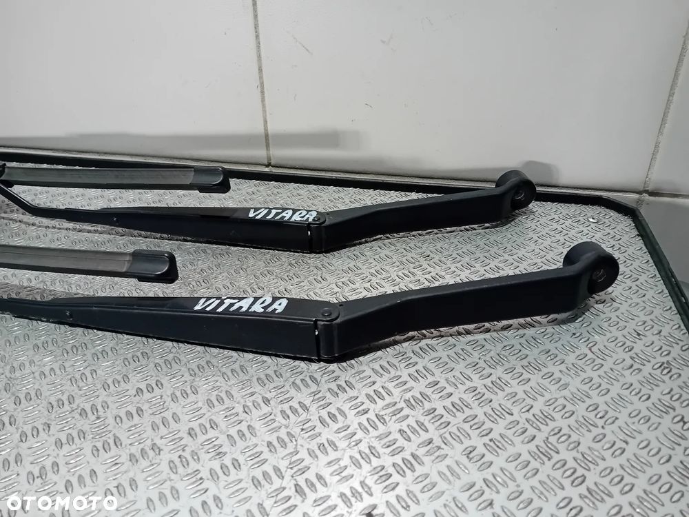 ramiona wycieraczek plus pióra komplet Suzuki Grand Vitara 2006 - 2