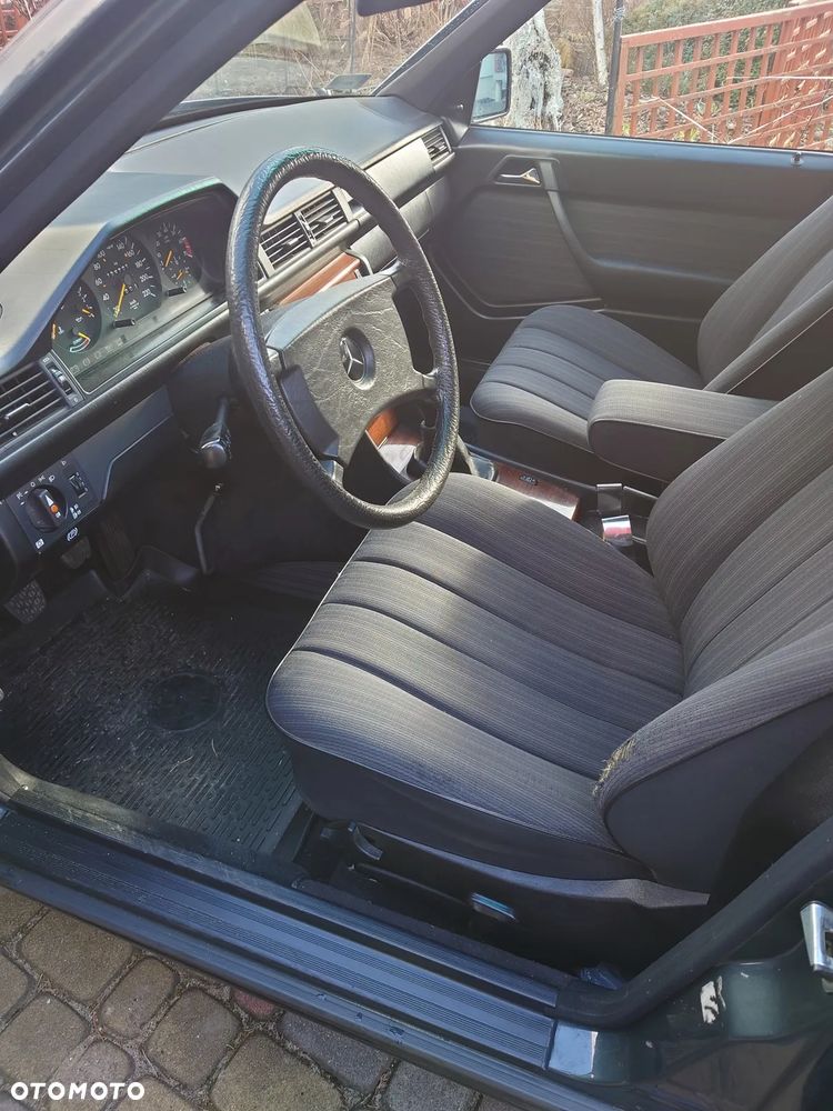 Mercedes-Benz W124 (1984-1993) - 5