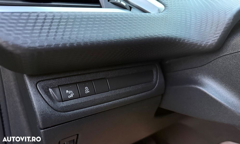 Peugeot 2008 PureTech 110 Stop&Start Allure - 38
