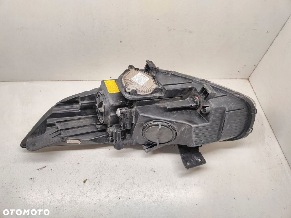 KIA CARENS IV 4 LIFT XENON Z LED LAMPA PRAWY PRZÓD 92102-A4 - 4