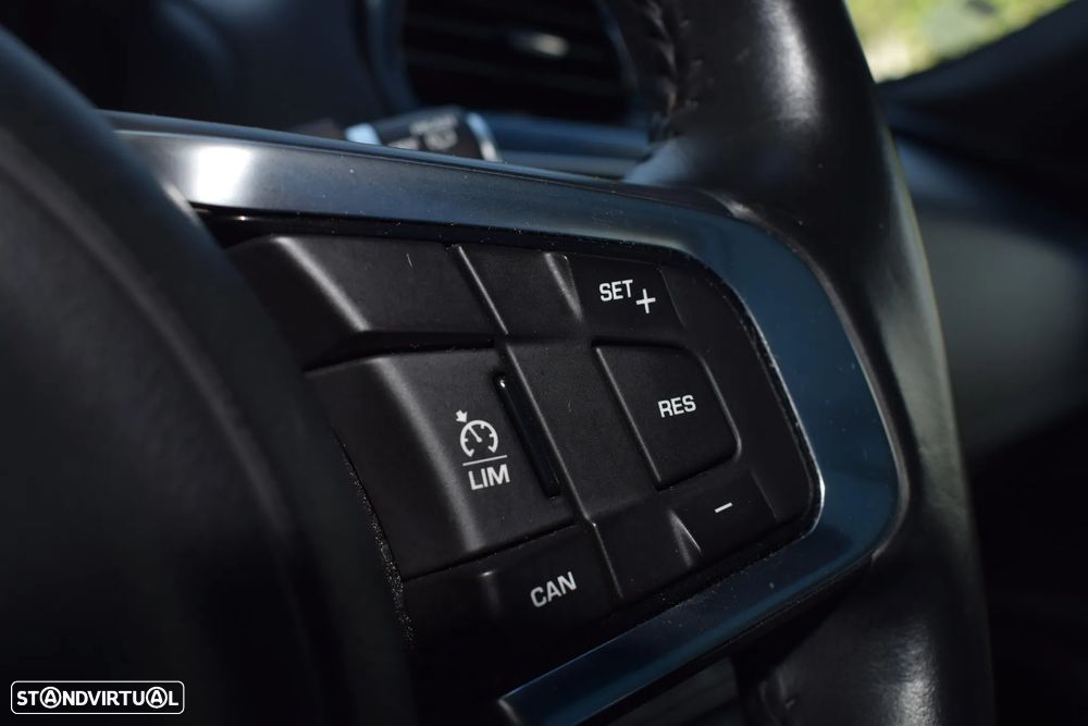 Jaguar F-Pace 2.0 i4D R-Sport - 49