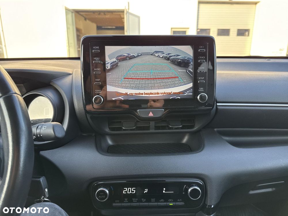 Toyota Yaris Hybrid 1.5 Comfort - 16