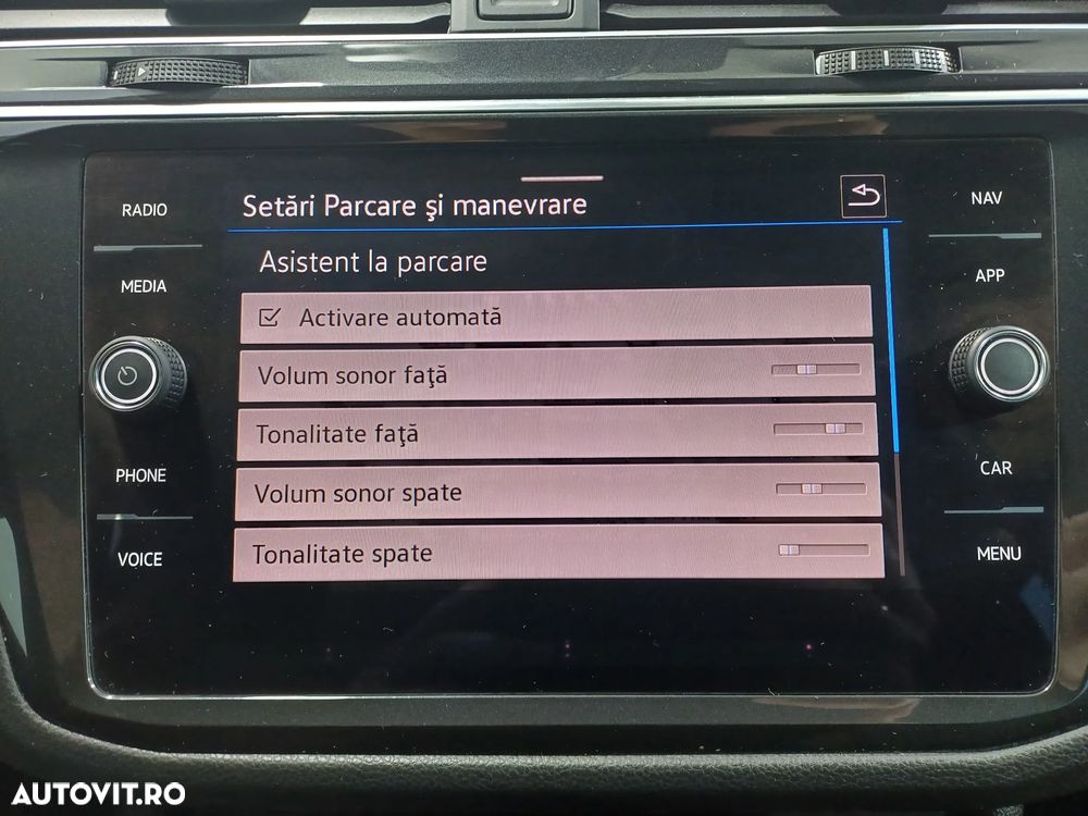 Volkswagen Tiguan 2.0 TDI SCR DSG 4Motion Life - 23