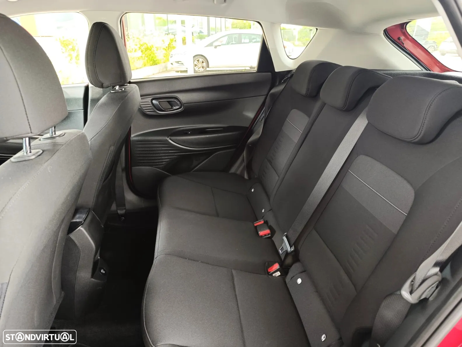 Hyundai Bayon 1.0 T-GDI Premium TT - 32
