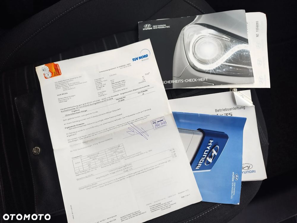 Hyundai ix35 1.6 2WD Fifa World Cup Edition - 32