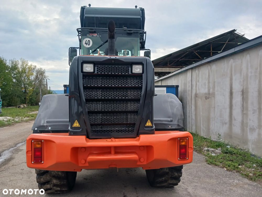 Hitachi ZW 150 - 13