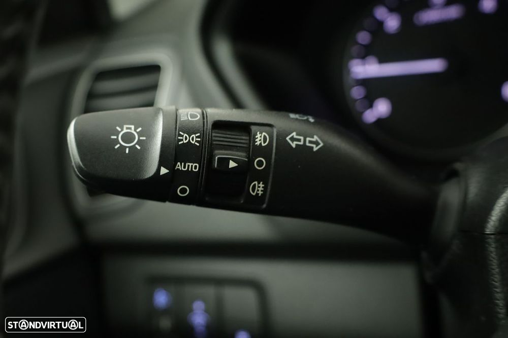 Hyundai i20 Active - 17