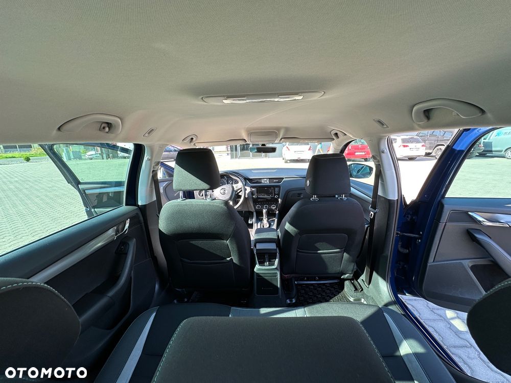 Skoda Octavia 2.0 TDI Joy DSG - 4