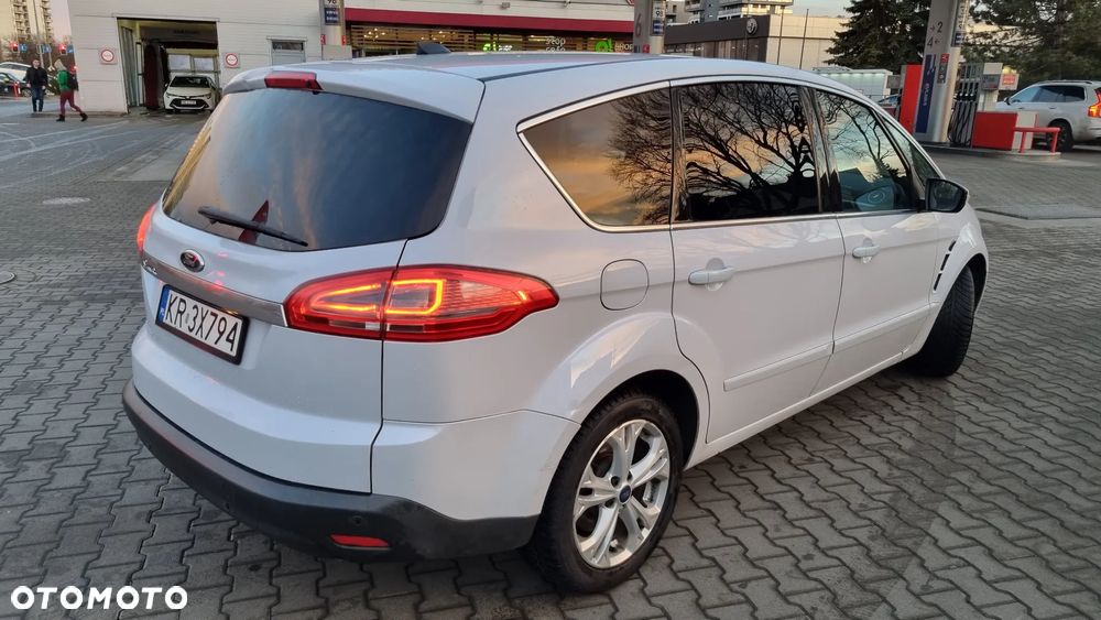 Ford S-Max 2.0 TDCi DPF Titanium - 4