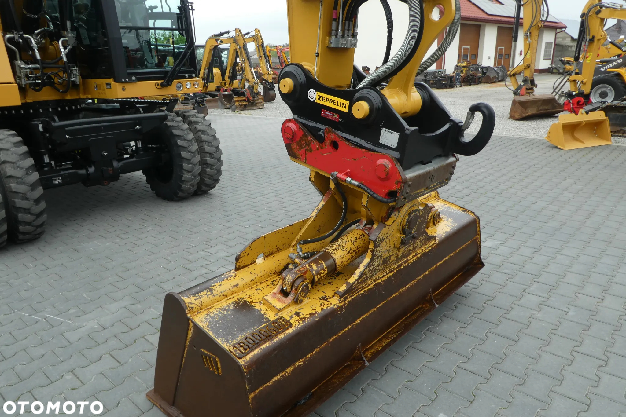 Caterpillar M314F Z NIEMIEC - 22