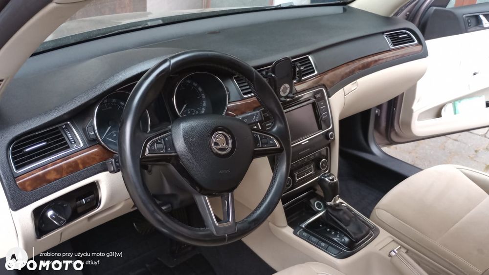 Skoda Superb 2.0 TDI 4x4 Platinum DSG - 1