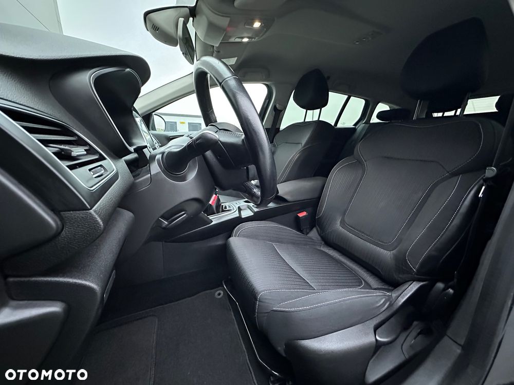 Renault Megane ENERGY TCe 130 INTENS - 20