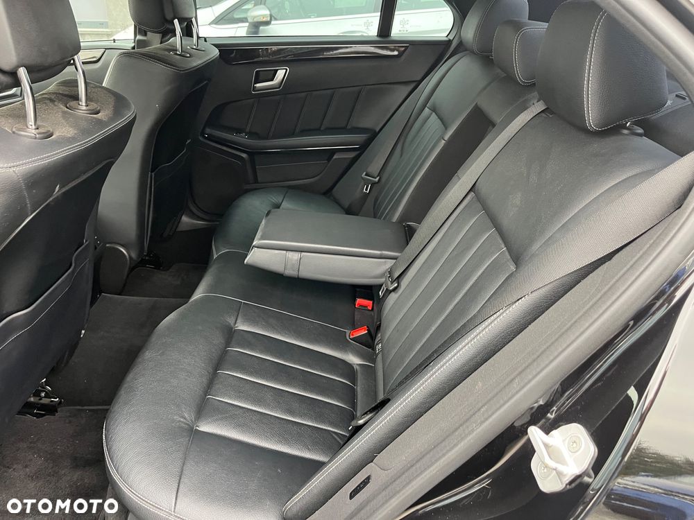 Mercedes-Benz Klasa E - 11