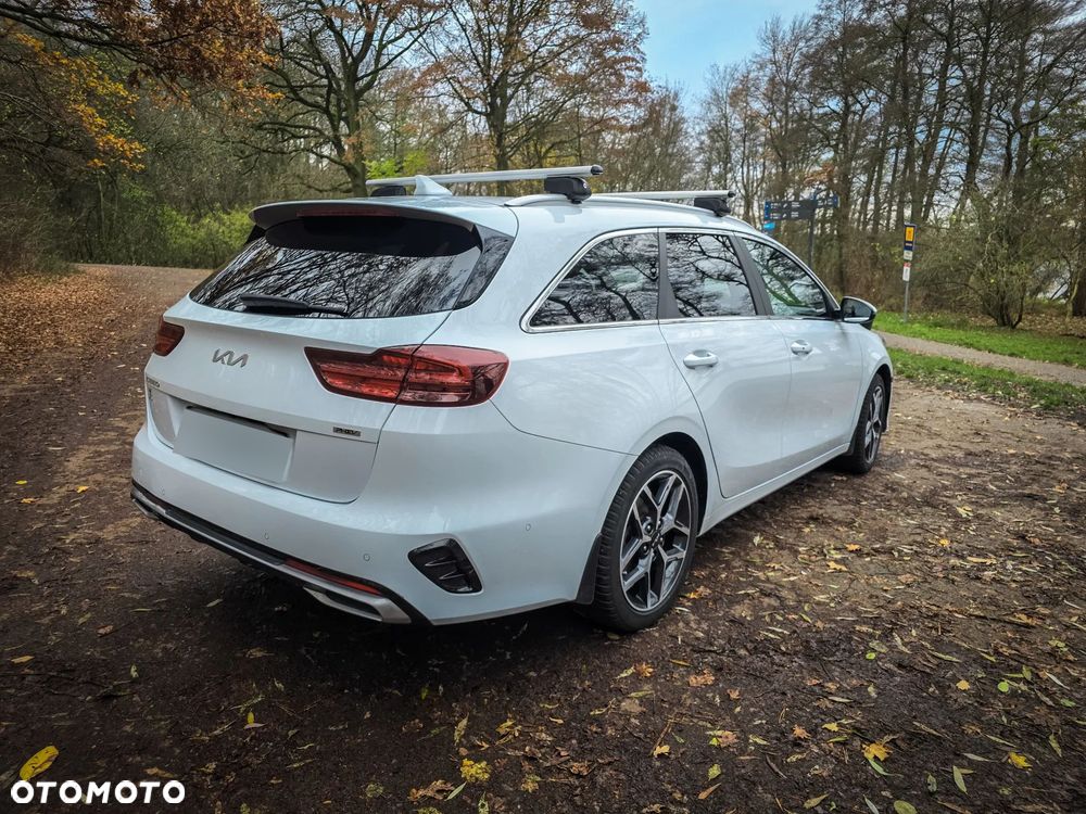 Kia Ceed 1.6 GDI PHEV L Business Line DCT - 11
