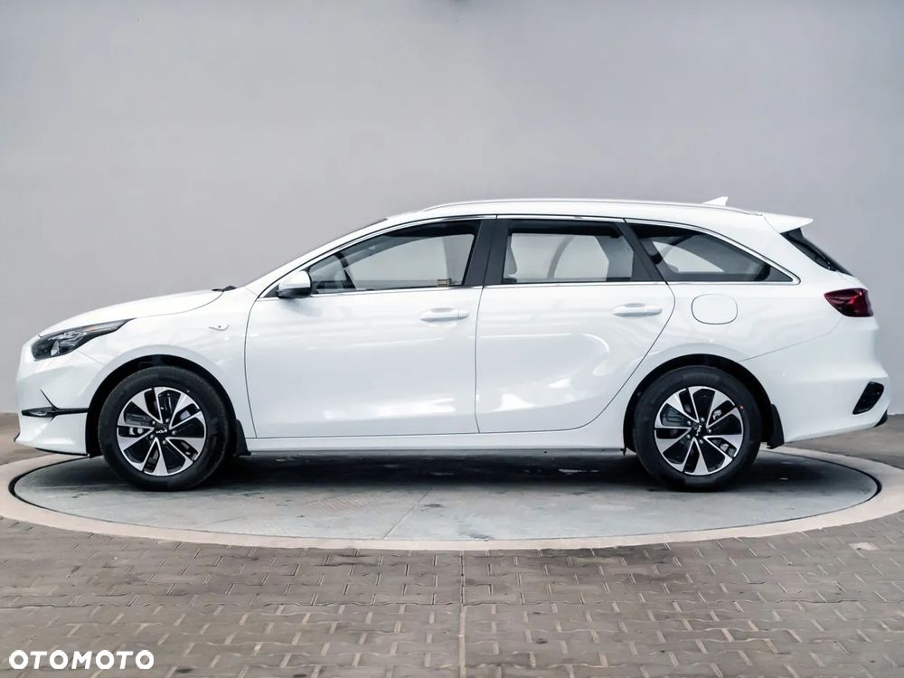 Kia Ceed 1.5 T-GDI M - 2