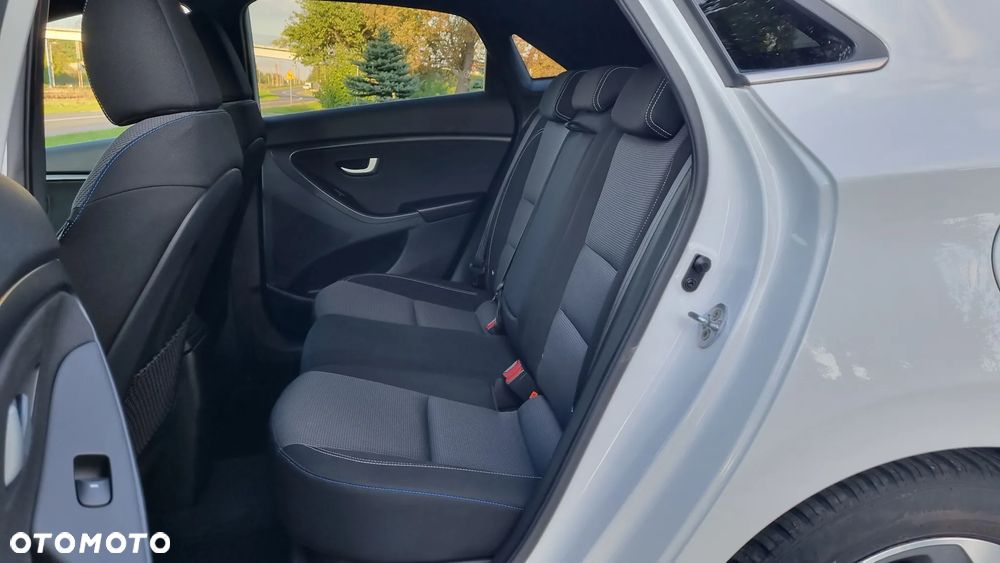 Hyundai i30 1.4 Passion - 18