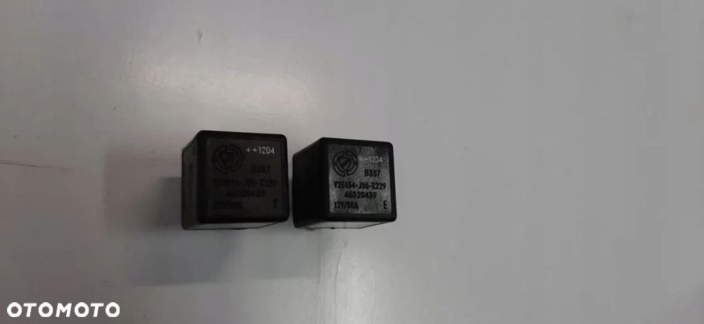 PRZEKAŹNIK FIAT GRAND PUNTO EVO46520439 12r 4PIN - 5