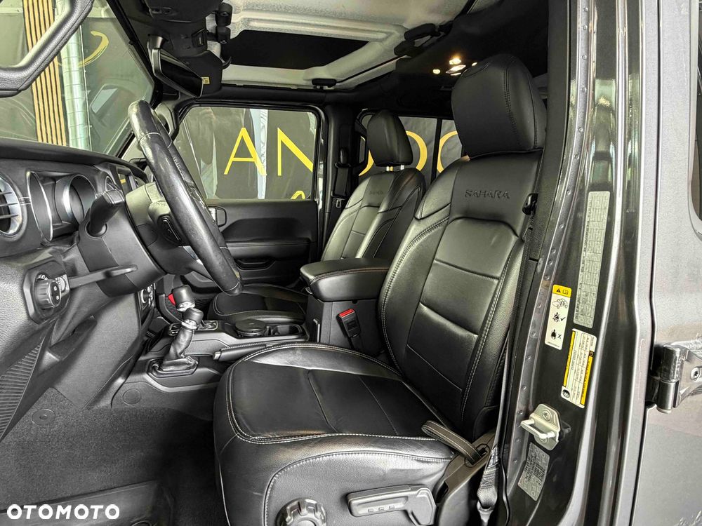 Jeep Wrangler Unlimited GME 2.0 Turbo Sahara - 17