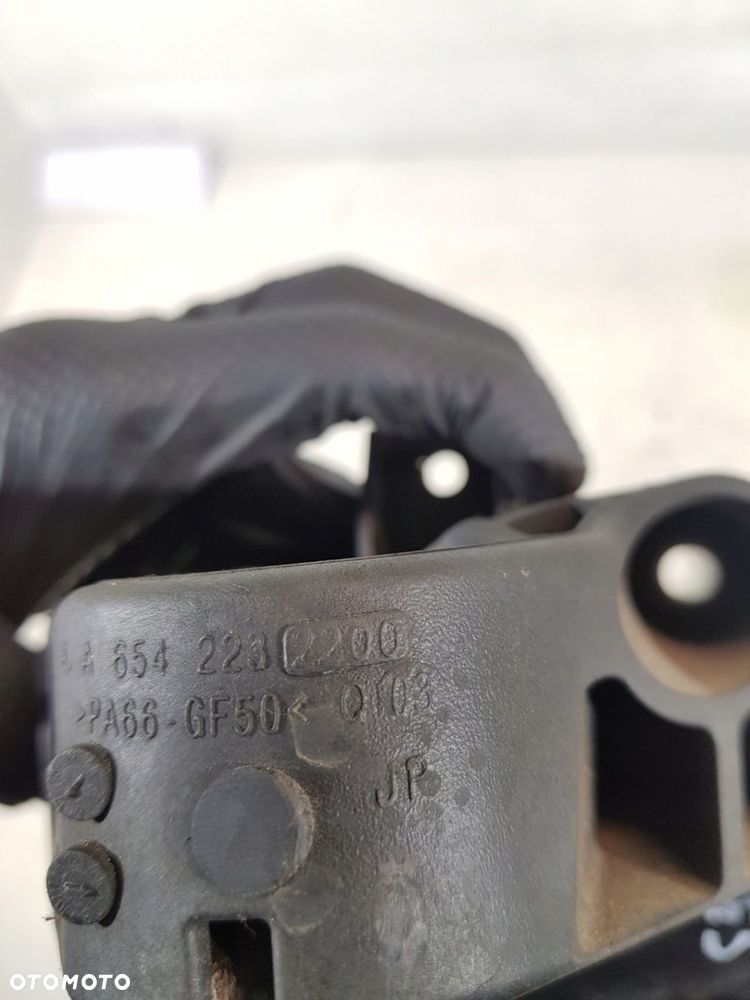 WSPORNIK ŁAPA SILNIKA A6542232200 MERCEDES SPRINTER GLA GLB 2.0 CDI 654920 - 9