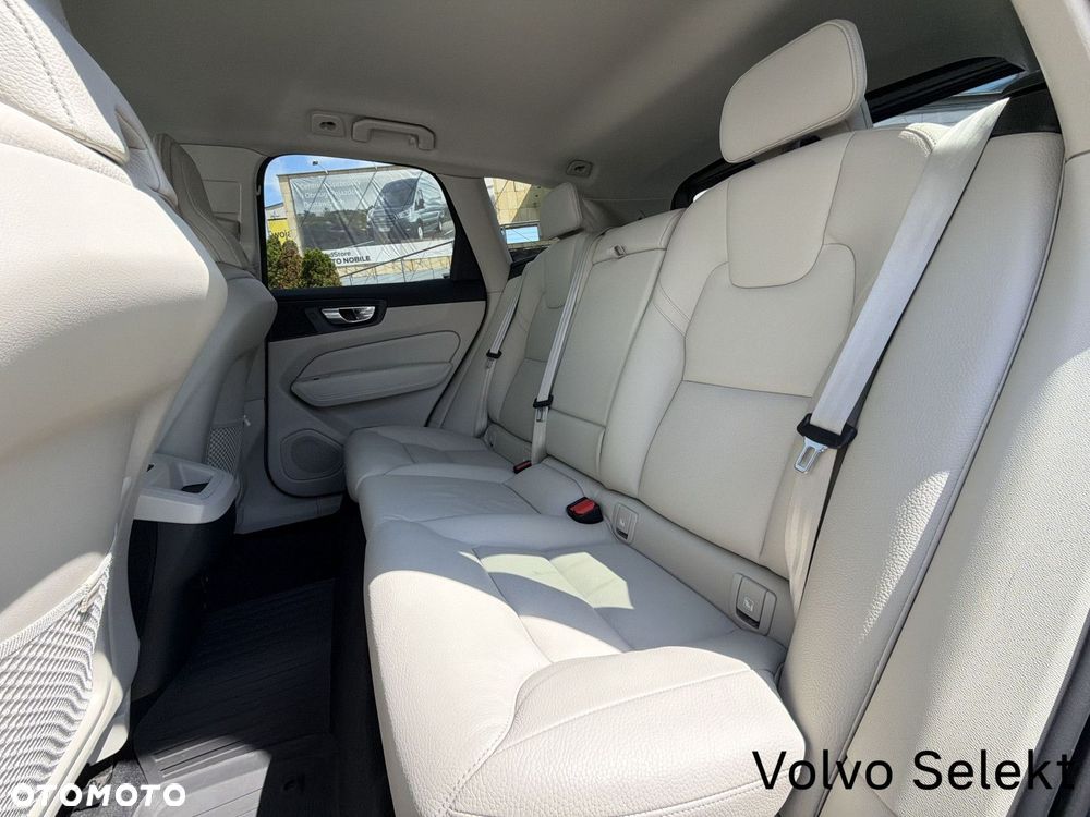 Volvo XC 60 - 16