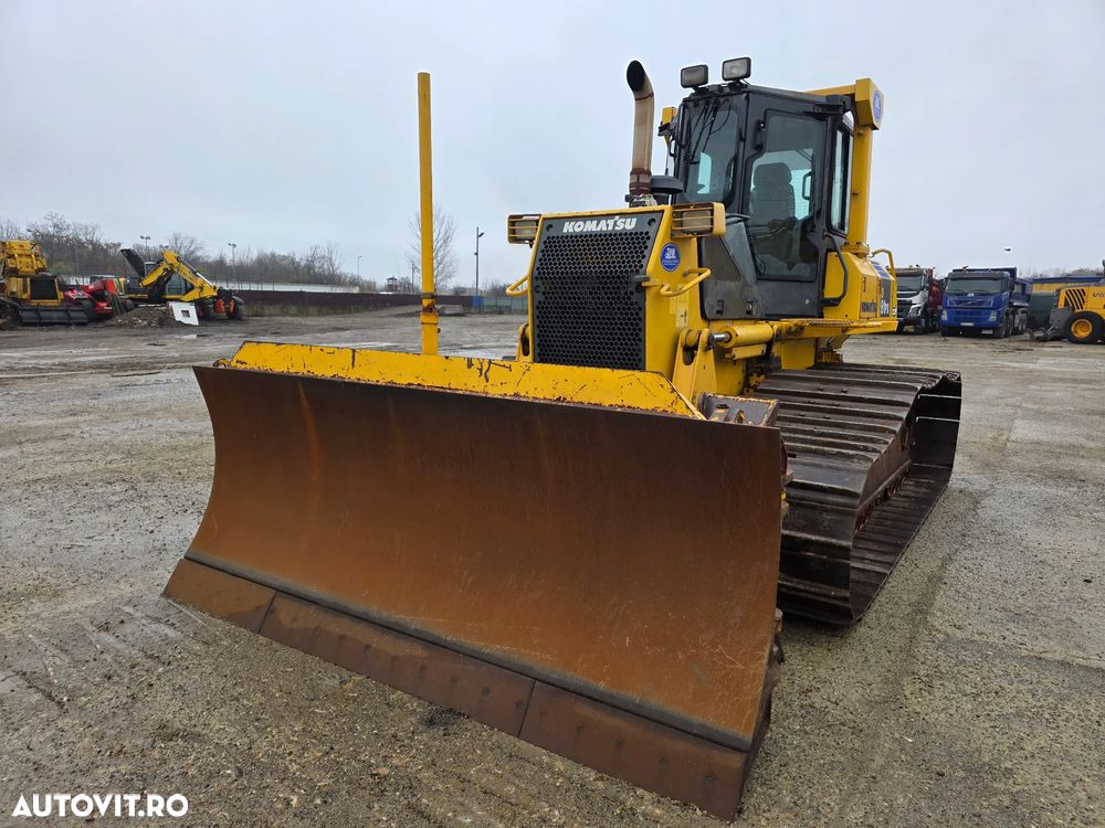Komatsu D61 - PX15  buldozer lama 6 pozitii - 2